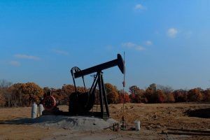 Houston tenemos un problema 3 Pozo petrolero